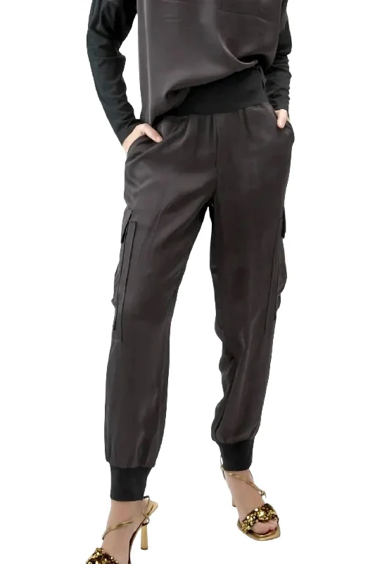 Soft Layers Lylah Joggers In Black