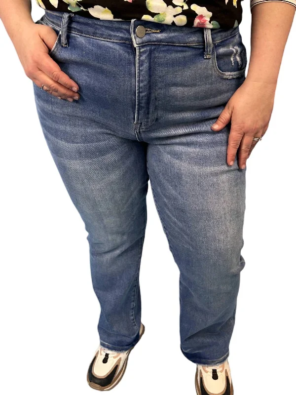Casual Fit Wear Mid Rise Straight Jeans In Medium Wash