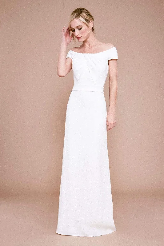 Relaxed Fit Tadashi Shoji - Busoni Off-The-Shoulder Crepe Gown