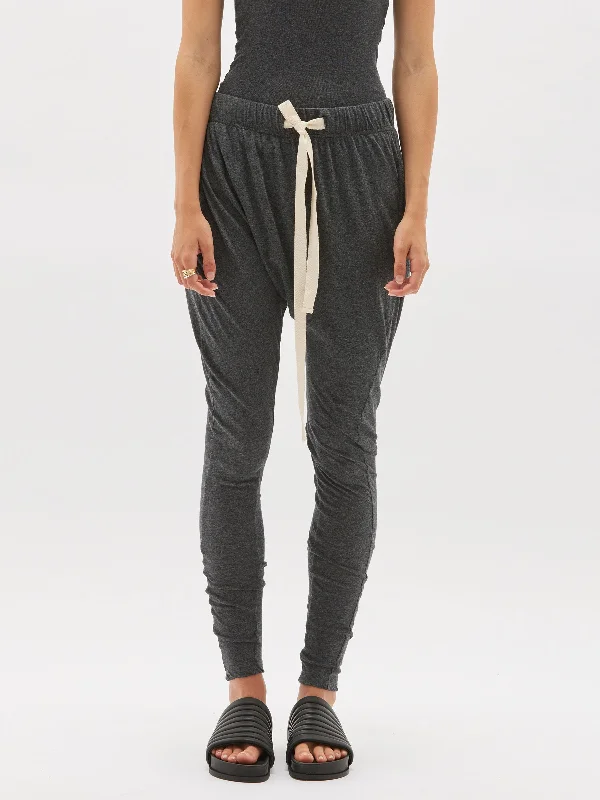 Fashionable And Fashionable slouch jersey pant lll