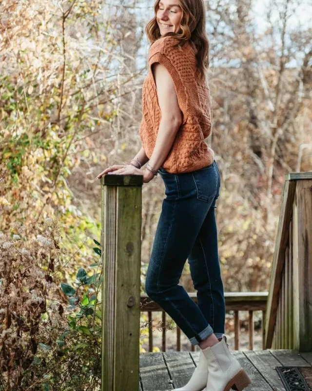 Bright Colors Merina Cuffed Slim Fit Jean