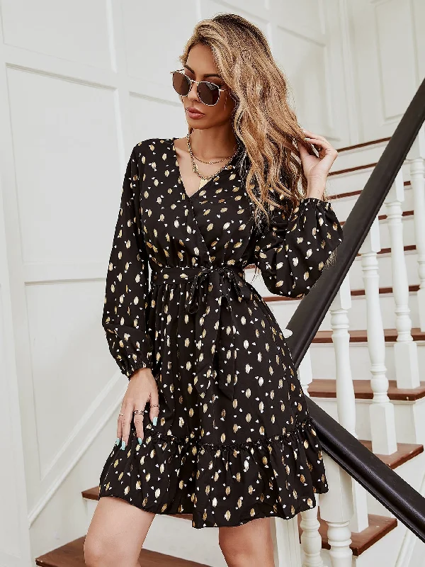 Artistic Temperament Heart Knot Long Sleeve V Neck Flounce High Waist Knee Length Dress Artistic Temperament Heart Knot Long Sleeve V Neck Flounce High Waist Knee Length Dress