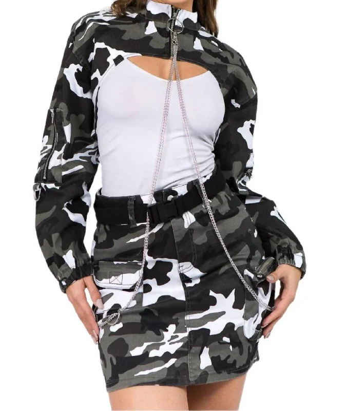Casual Wear Edgy Camo Cropped Jacket With Chains In City Camo