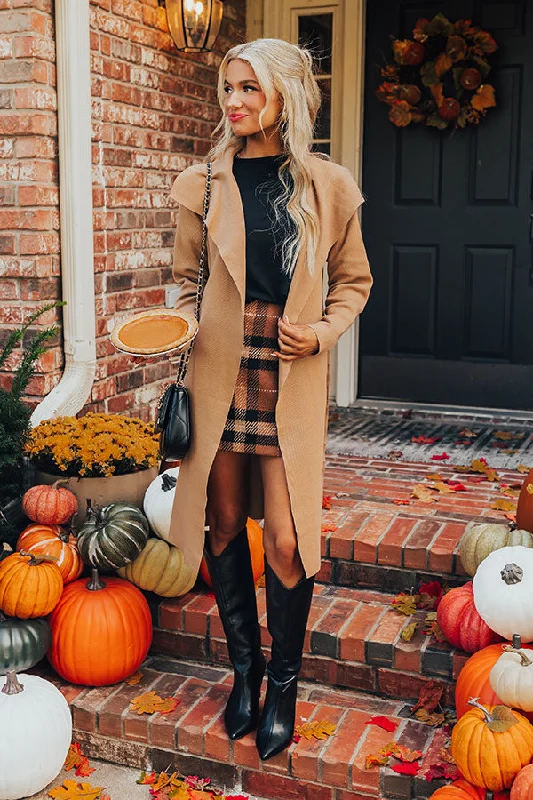Classic Style Hiding Out Light Weight Coat In Iced Mocha