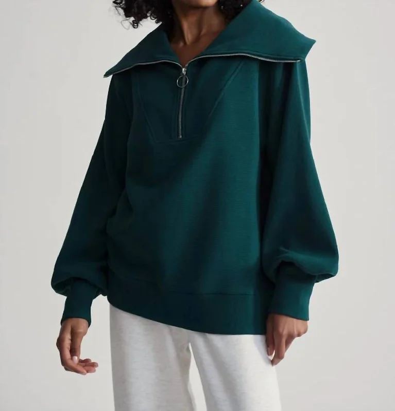 Timeless Outfits Vine Half Zip Pullover In Conifer