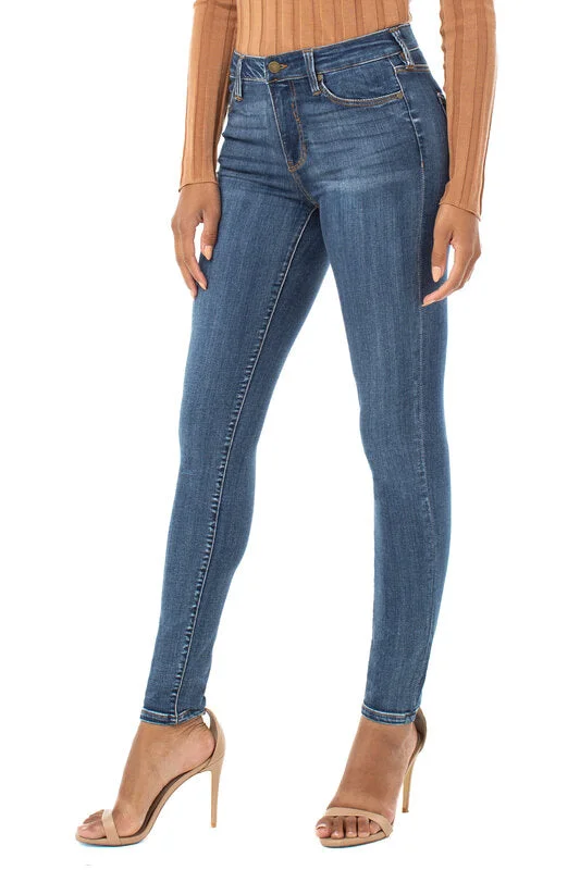 Soft Fabrics Abby Skinny 30"