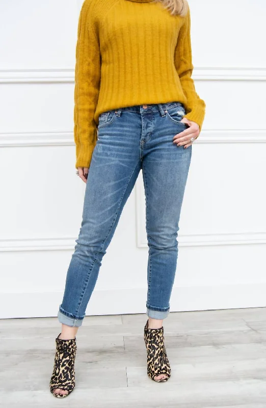 Unique Design Erin Slim Straight Ankle Jean In Reeve