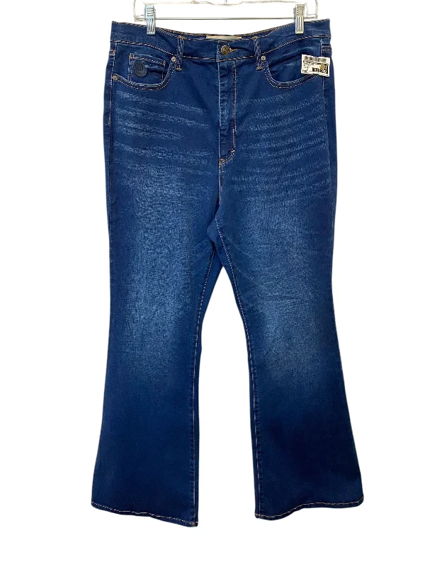 Personal Charm Jeans Flared By Gloria Vanderbilt In Blue Denim, Size: 14