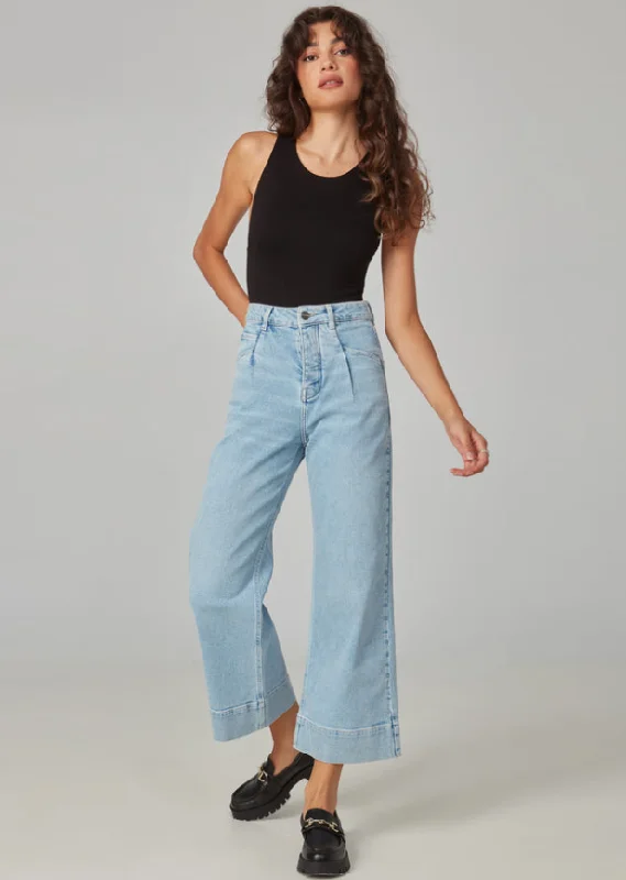Comfortable And Versatile Milan Jeans