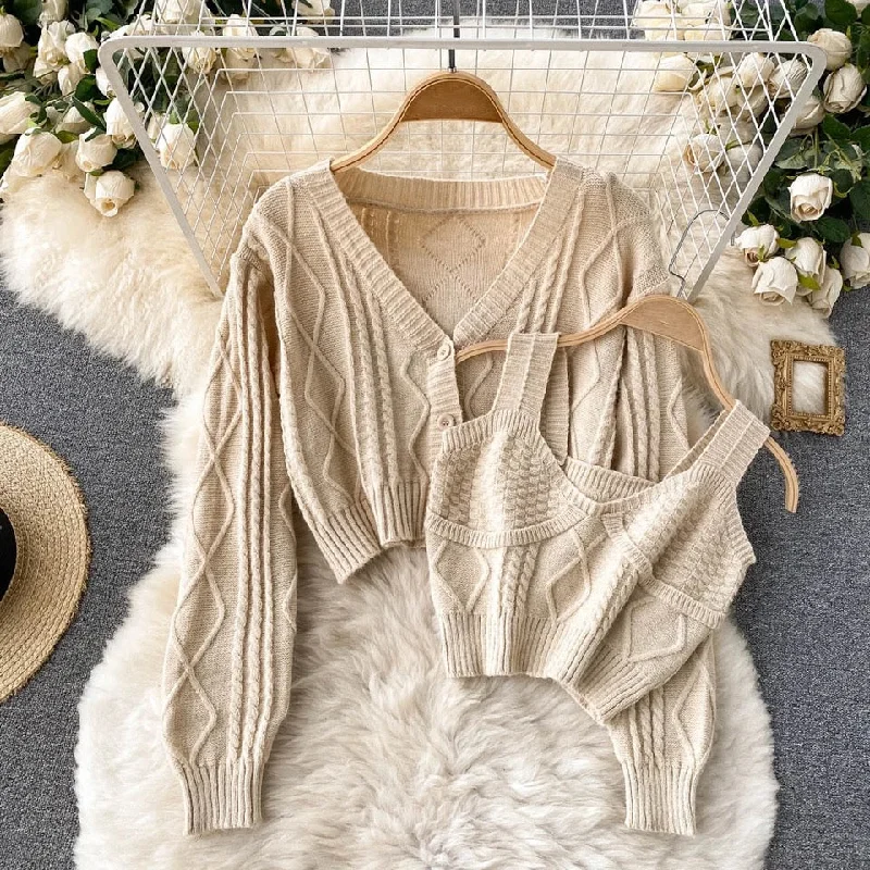 Personalized Series Cyra Premium Woolen Sweater Set
