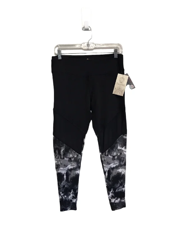 Chic Outfits Black Athletic Leggings By Balance Collection, Size: L