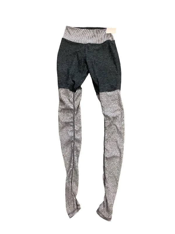Comfy Layers Grey Athletic Leggings Alo, Size S