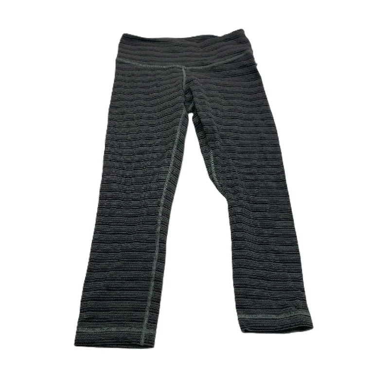 Classic Series Grey  Athletic Leggings Capris By Lululemon  Size: S