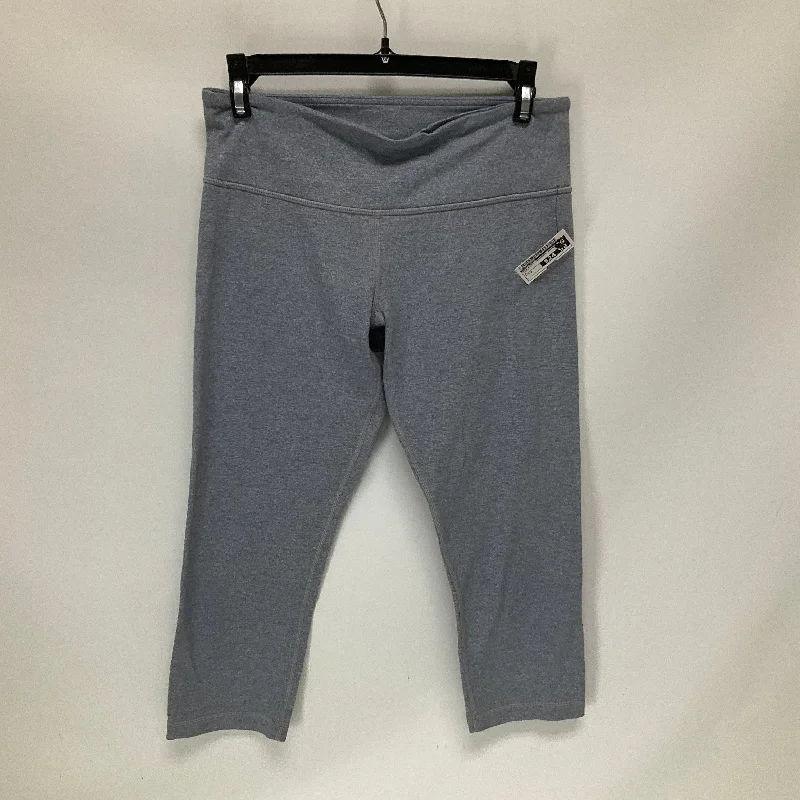 Cozy Fit Grey Athletic Leggings Capris Lululemon, Size 8