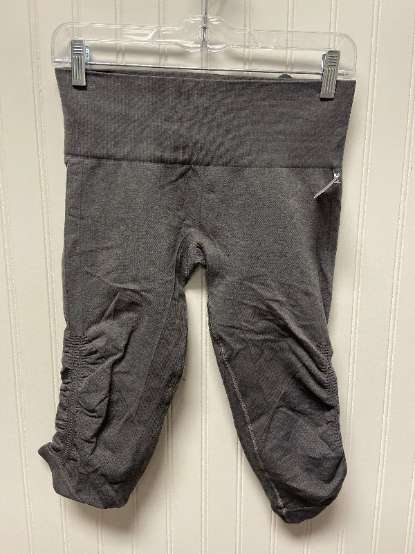 Urban Style Grey Athletic Leggings Capris Lululemon, Size M