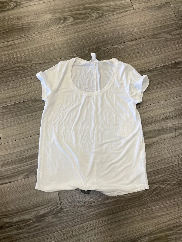 Easygoing Fashion Athletic Top Short Sleeve By Athleta In White, Size: S
