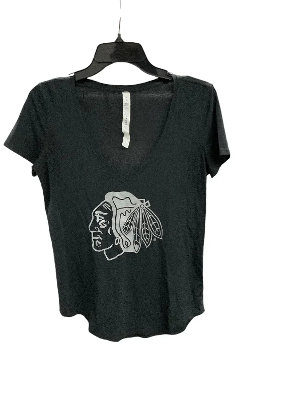 Comfort Fit Athletic Top Short Sleeve By Lululemon In Black, Size: 4