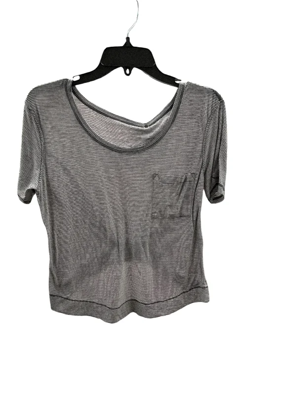 Creative Prints Athletic Top Short Sleeve By Lululemon In Striped Pattern, Size: L