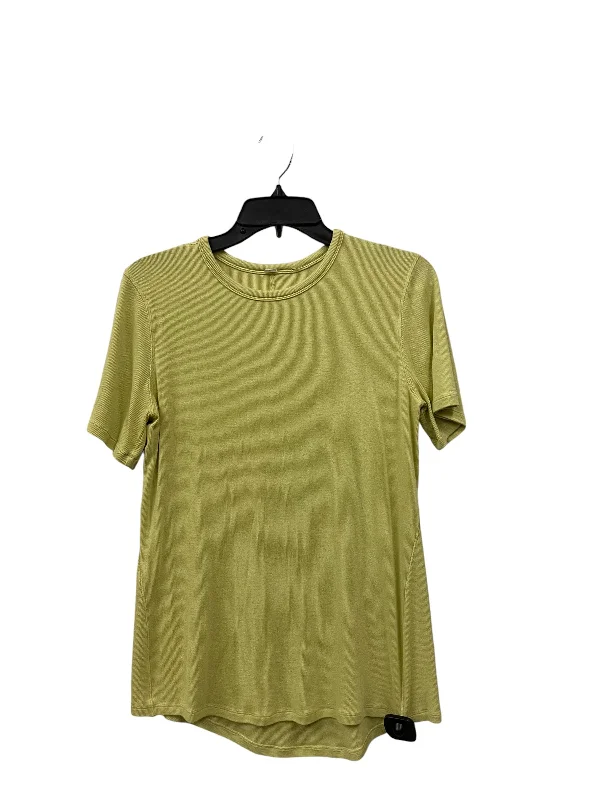 Minimal Style Athletic Top Short Sleeve By Lululemon In Yellow, Size: 12