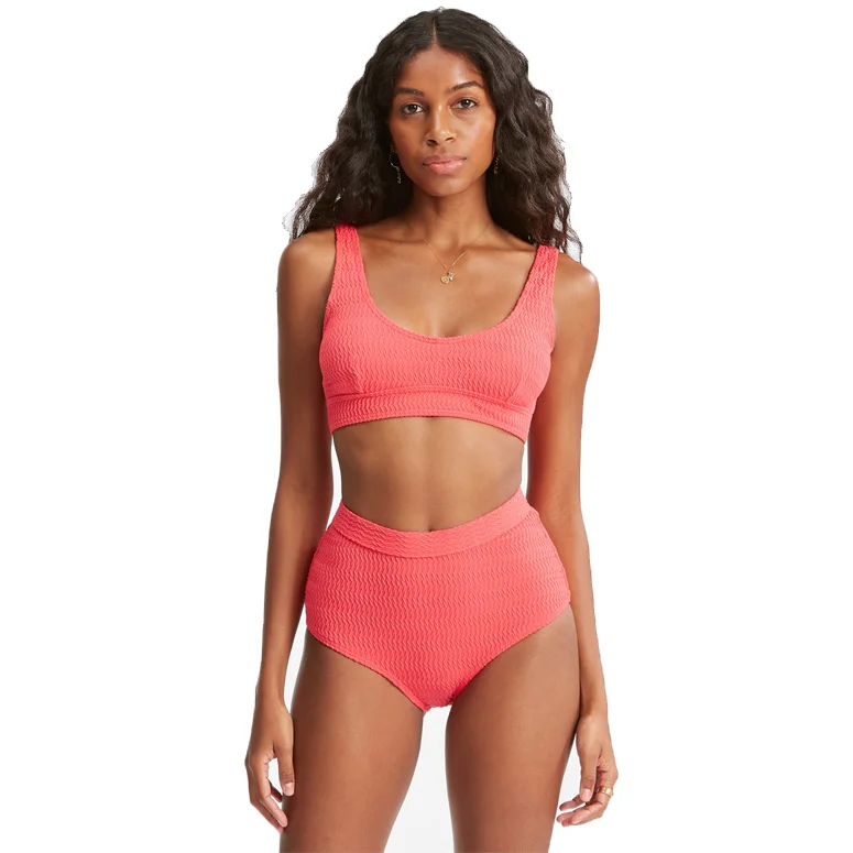 High Street Fashion Chasing Tides Elliot Tank Swim Top