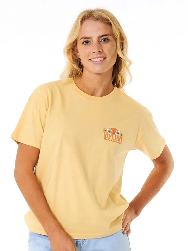 Simple And Comfortable Mystic Relaxed Tee