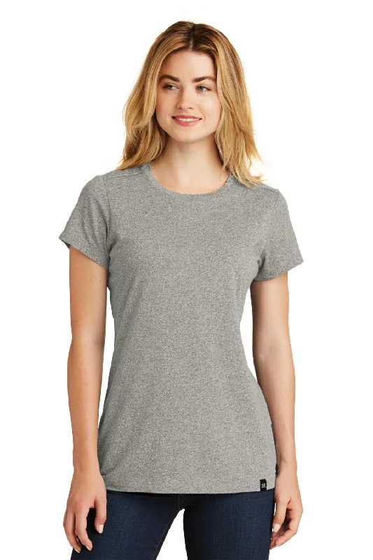 Casual Chic Looks New Era Womens Heritage Short Sleeve Crewneck T-Shirt - Heather Rainstorm Grey - Closeout Casual Chic Looks New Era Womens Heritage Short Sleeve Crewneck T-Shirt - Heather Rainstorm Grey - Closeout