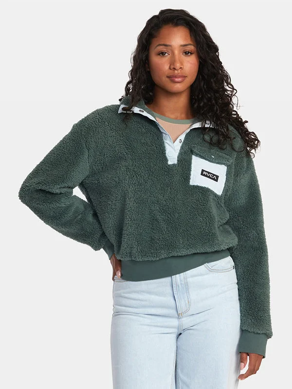 Comfortable And Casual Off Grid Sherpa Fleece