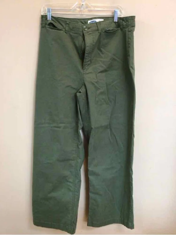 Minimal Style OLD NAVY SIZE 12 Ladies PANTS