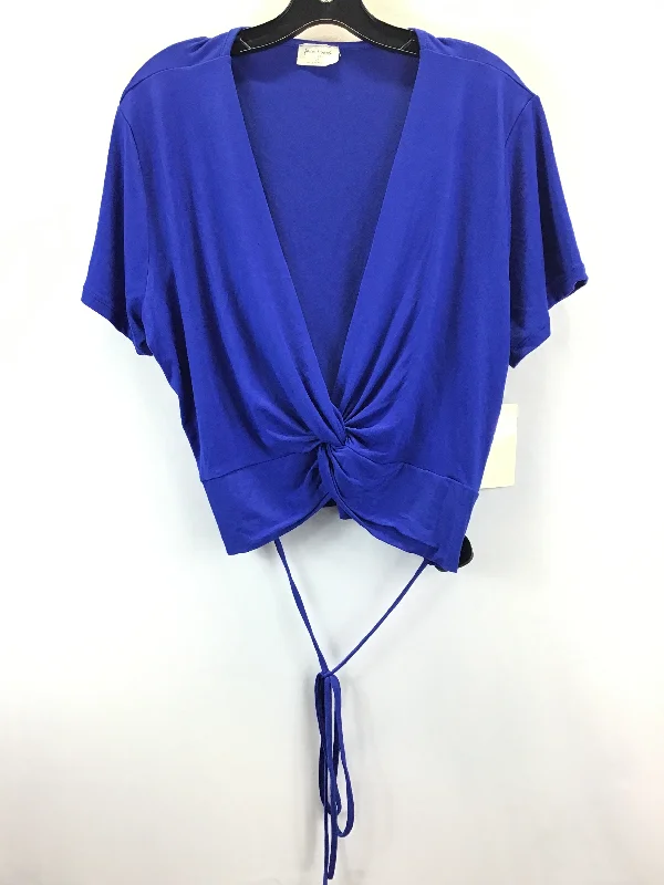 Soft Textures Top Short Sleeve By Free Kisses In Blue, Size: 3x