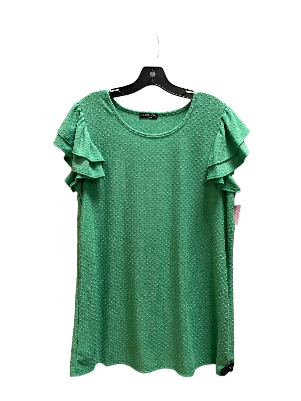 Comfortable Looks Top Short Sleeve By Heimish Usa In Green, Size: 1x