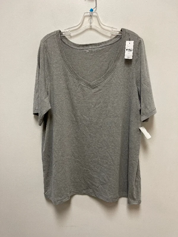 Everyday Outfits Top Short Sleeve By Lane Bryant In Grey, Size: 2x