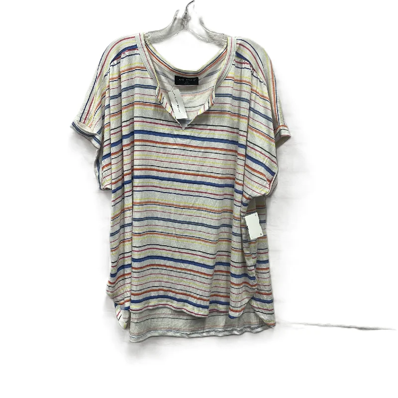 Casual Chic Outfits Top Short Sleeve By Lane Bryant In White, Size: 3x