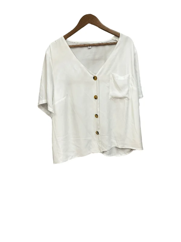 Soft Fabrics Top Short Sleeve By Opheliarose In White, Size: 2x