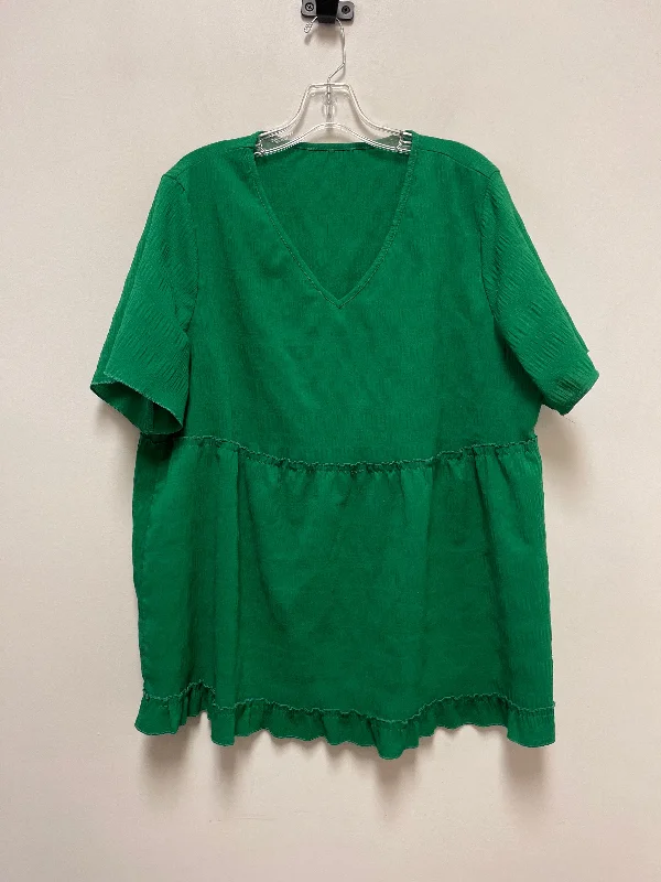 Quality Tailoring Top Short Sleeve By Shein In Green, Size: 1x