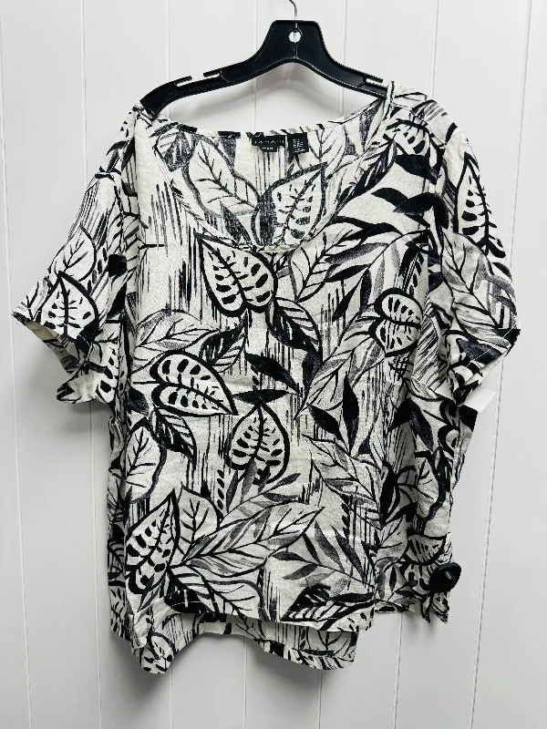 Free And Casual Top Short Sleeve By Tahari By Arthur Levine In Black & White, Size: 2x