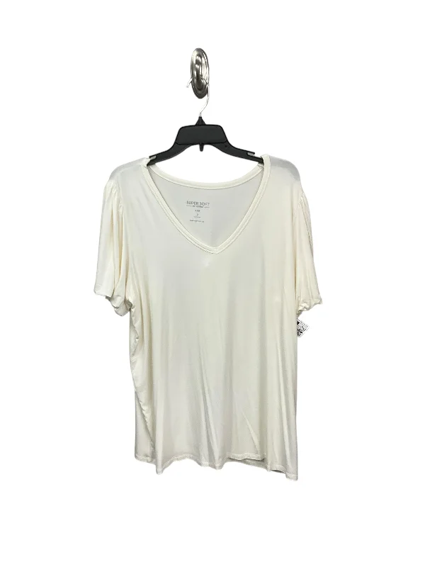 Versatile Outfits Top Short Sleeve By Torrid In White, Size: 2x
