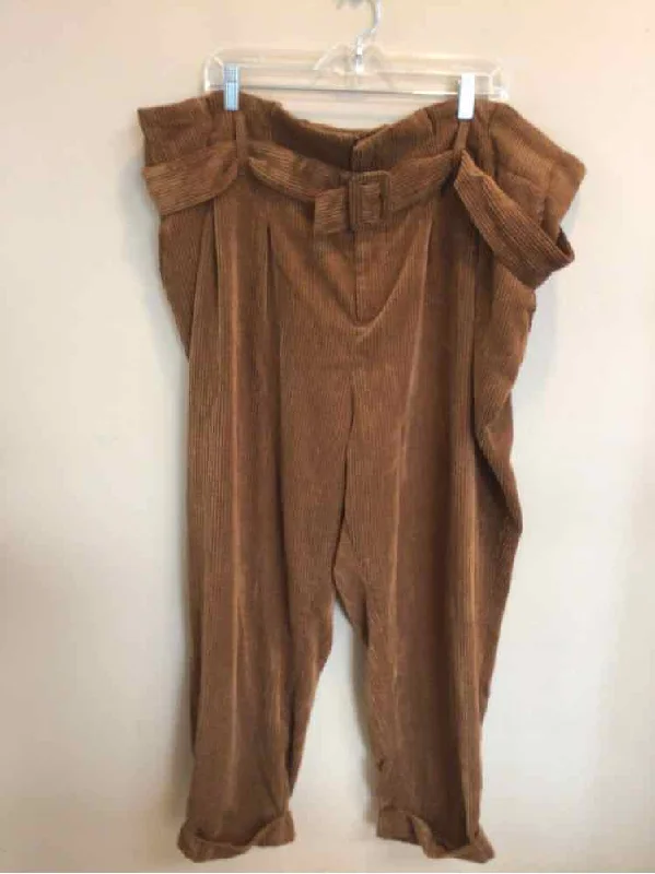 Beautiful Romance WILD FABLE SIZE 22 Ladies PANTS