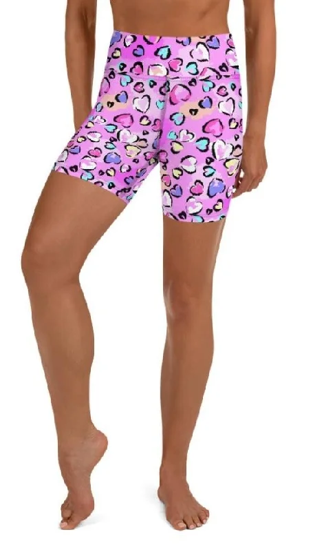 Warm Chic Outfits Artsy Heart Yoga Shorts