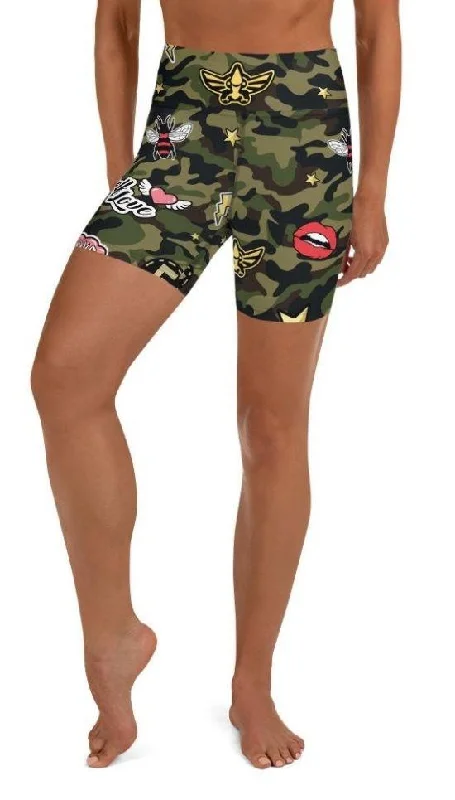Fashion Expert Camo Patch Yoga Shorts