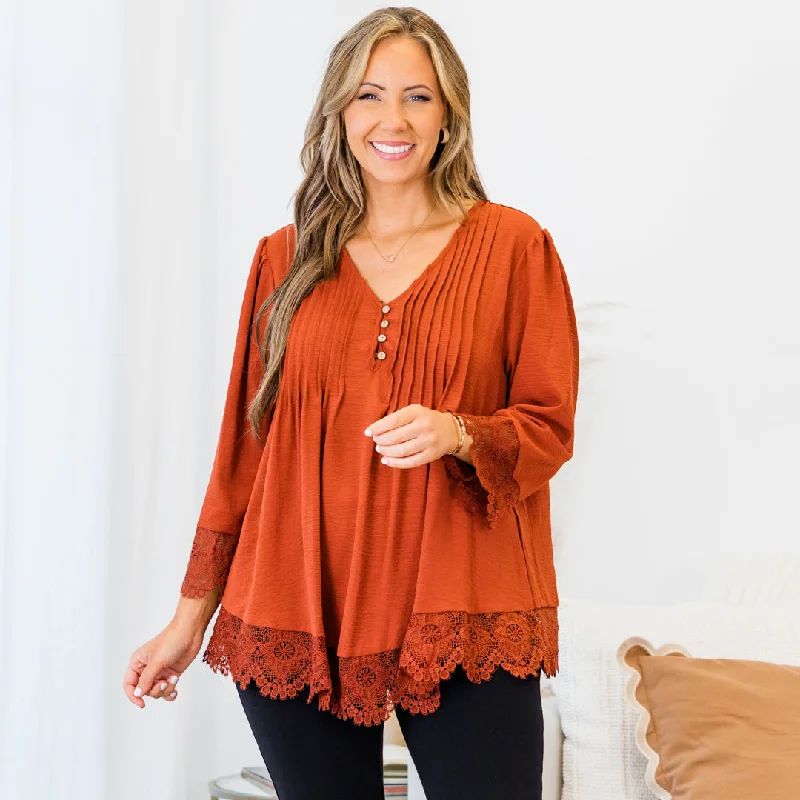 Casual Fit Desert Sunrise Top, Rust