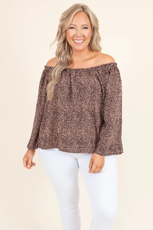Trendy Traveler Downtown Dreams Top, Brown