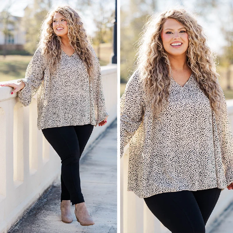 Knitted Design Humming My Song Top, Taupe