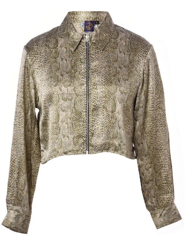Romantic And Fresh Label Zip Front Cropped Blouse