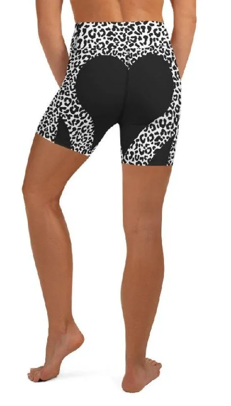 British Fashion Leopard Heart Shaped Yoga Shorts