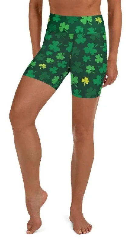 Fashion And Simplicity Shamrock Pattern Yoga Shorts